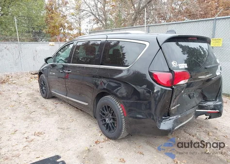 2019 Chrysler Pacifica Touring L z USA, uszkodzony, nr VIN 2C4RC1BGXKR626470